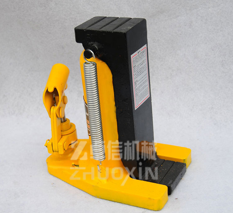 手搖挎頂其他相關(guān)液壓設(shè)備4